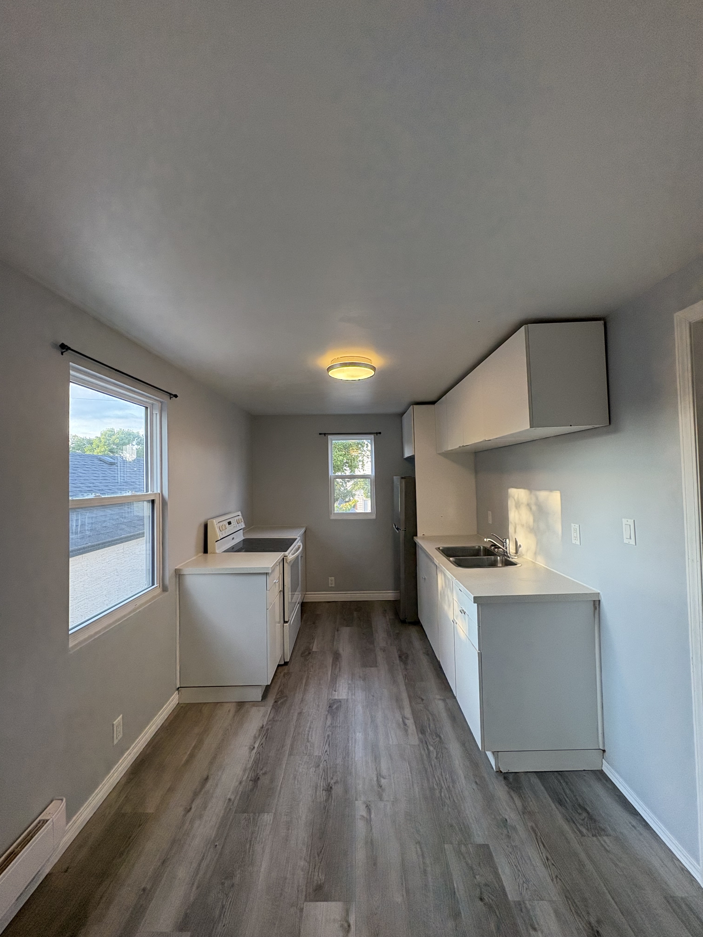 419 Nairn Avenue - 2 (Upper)