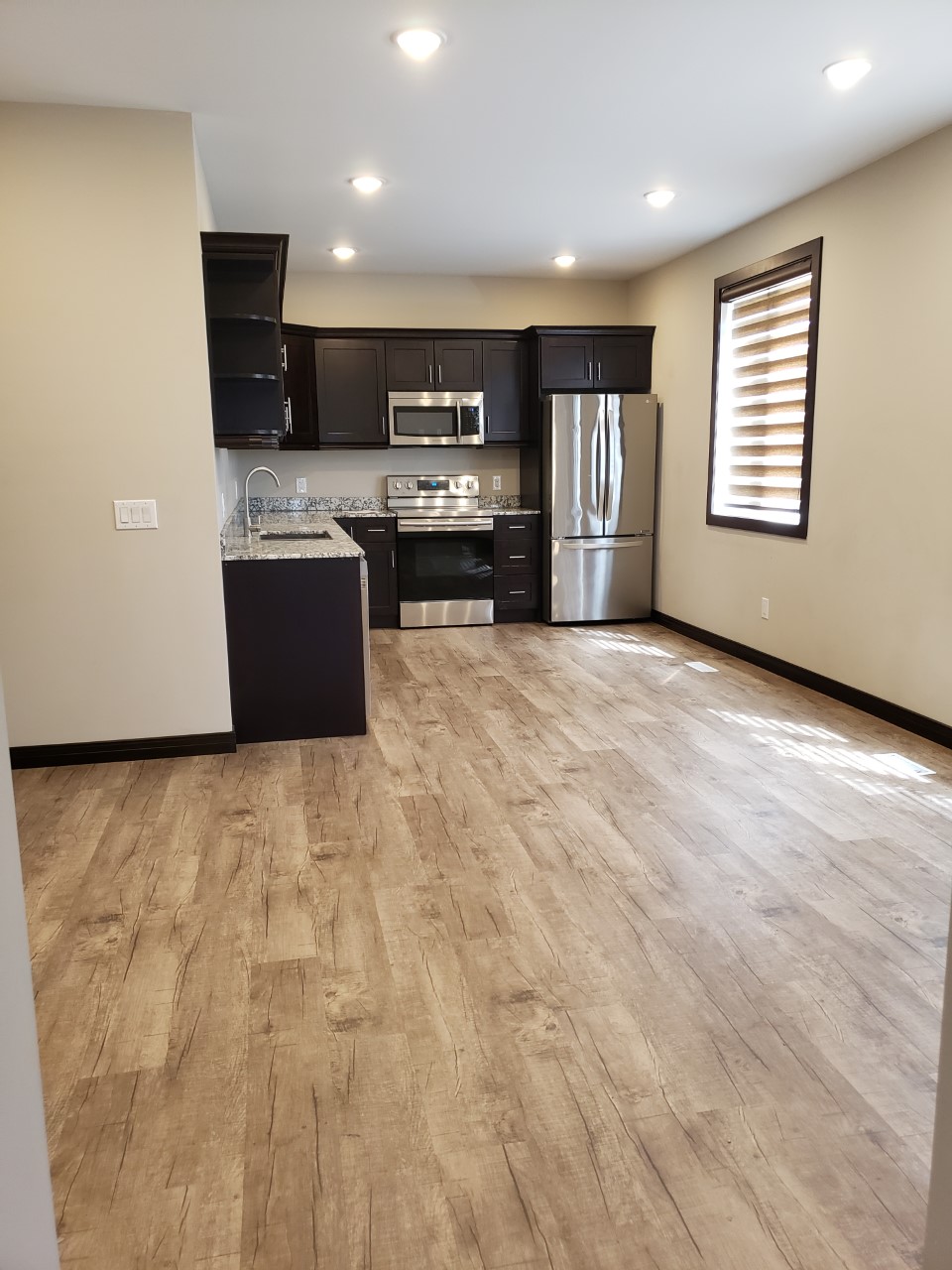 186 Thomas Berry Street - 3